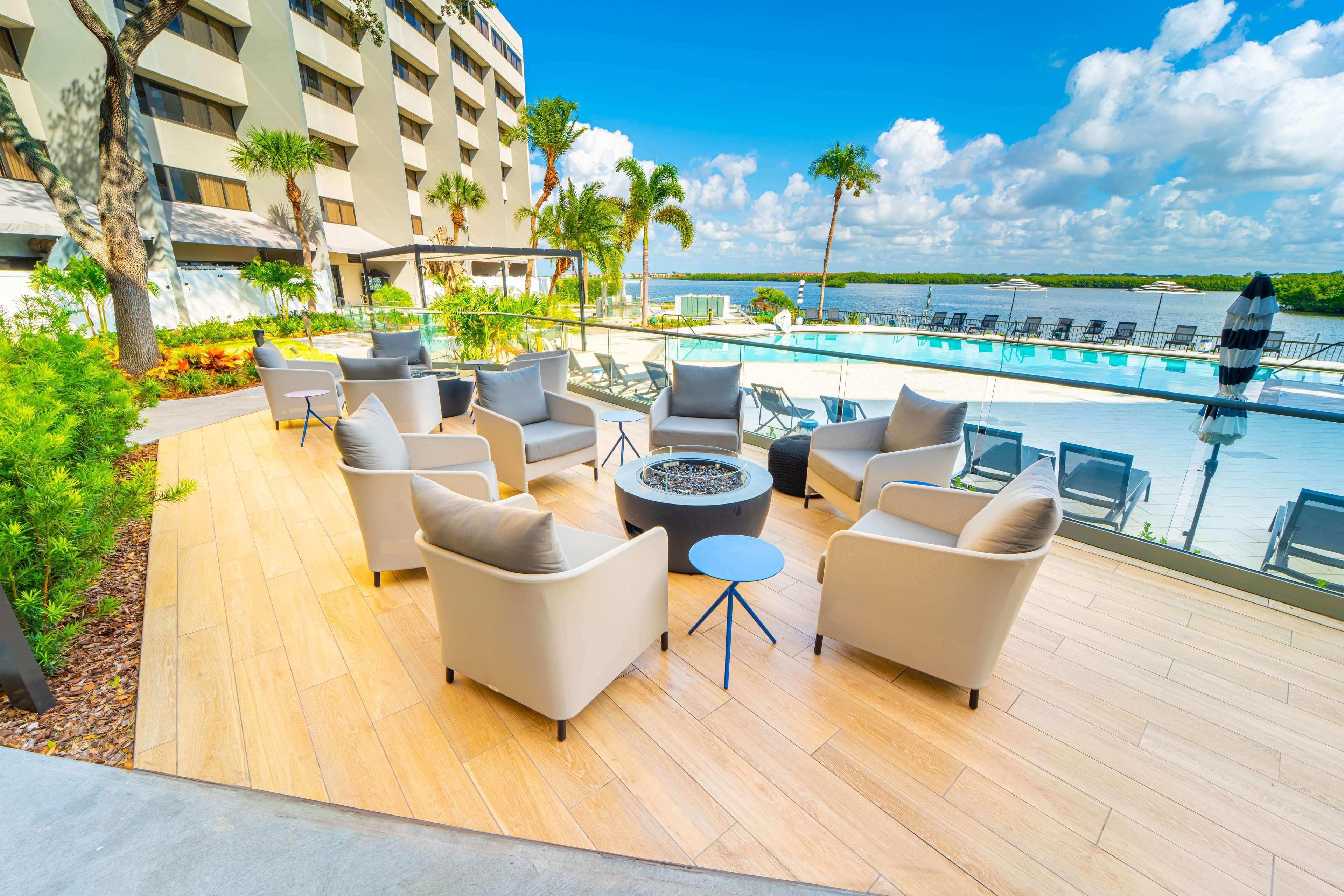 Doubletree By Hilton Tampa Rocky Point Waterfront Hotell Eksteriør bilde