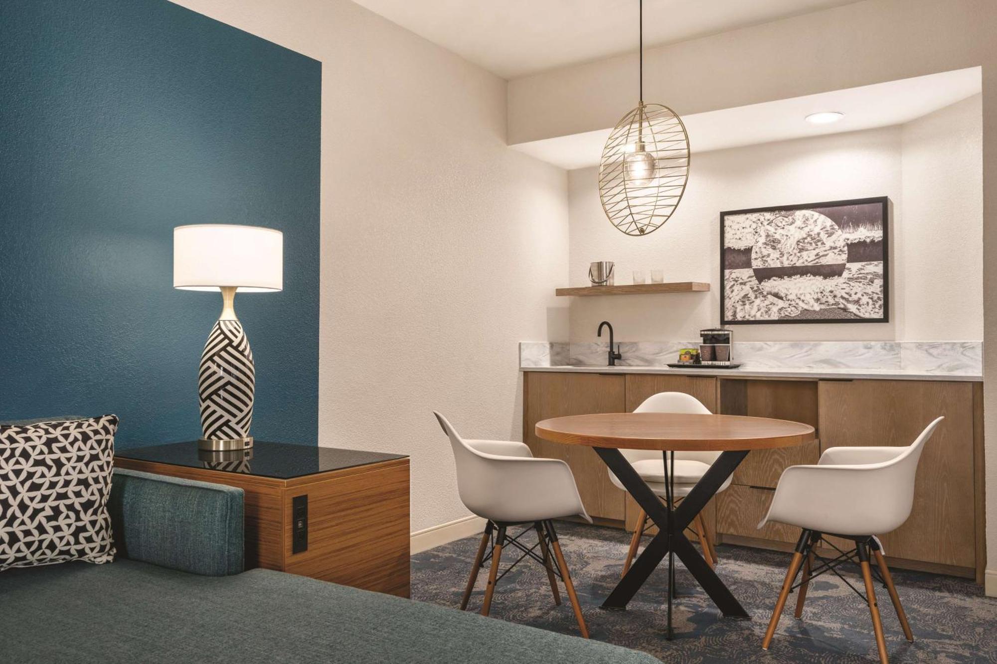 Doubletree By Hilton Tampa Rocky Point Waterfront Hotell Eksteriør bilde