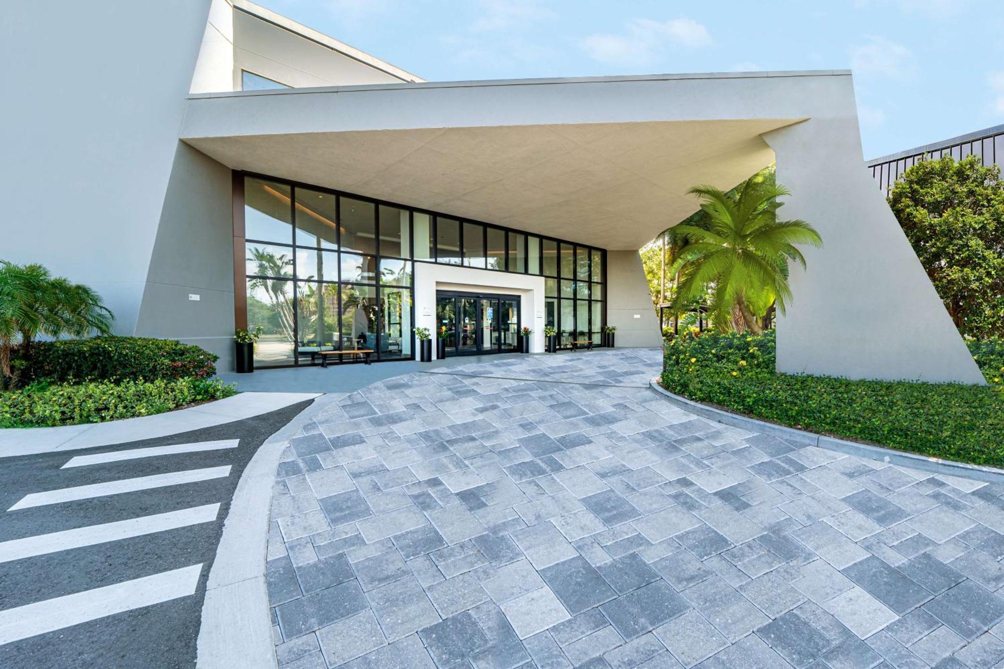 Doubletree By Hilton Tampa Rocky Point Waterfront Hotell Eksteriør bilde